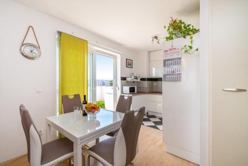 Apartment Bright