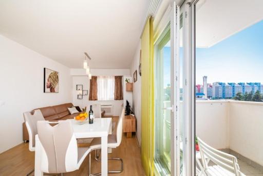Bright Apartment Zadar